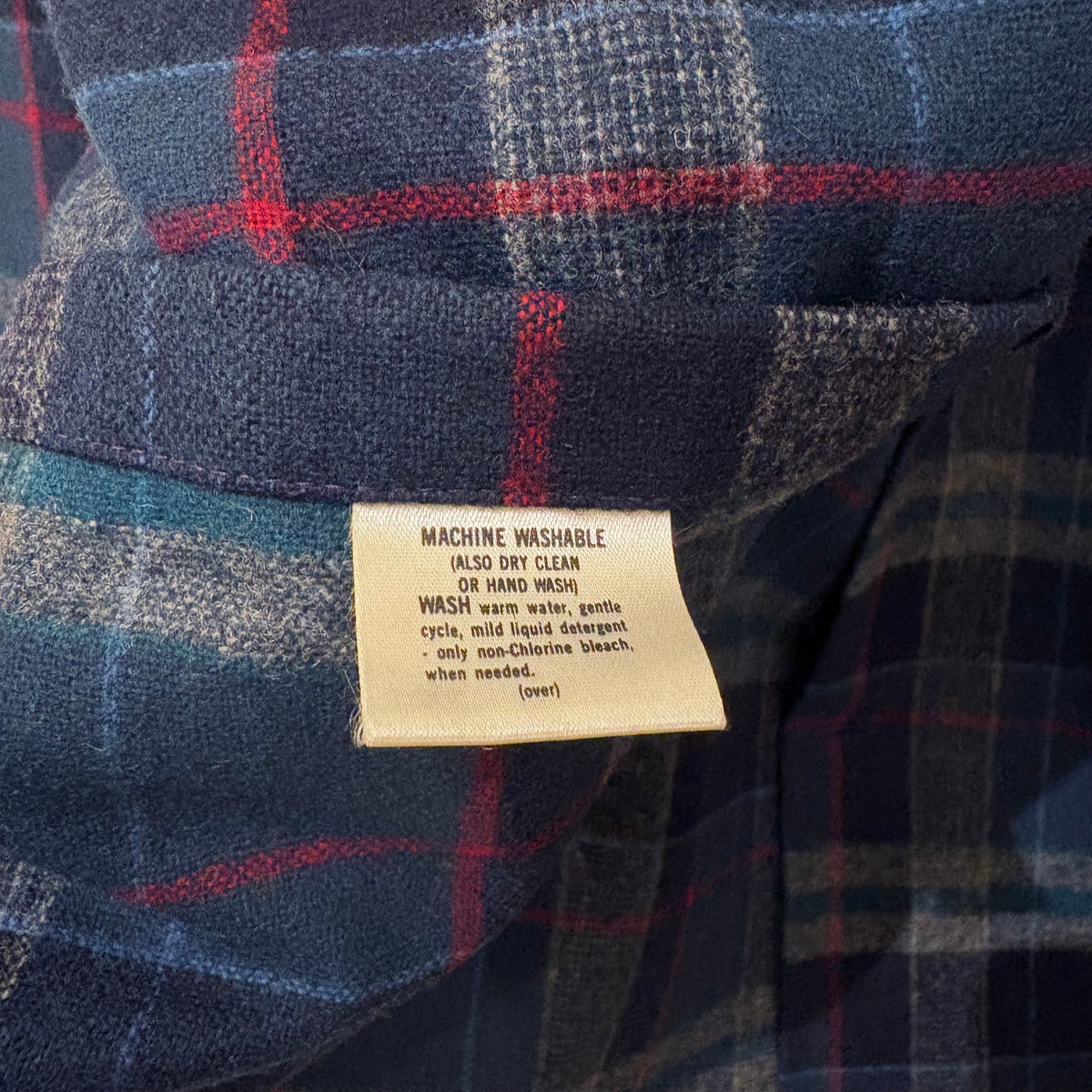 80's Pendleton Board Shirt (XL/ mint condition)