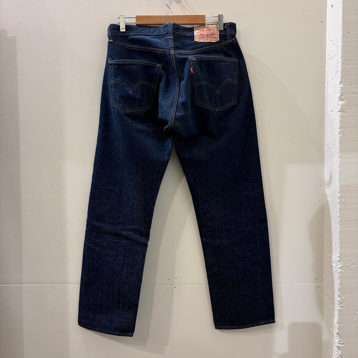 70's Levi's 501 single stitch (size W35 L31 dark)