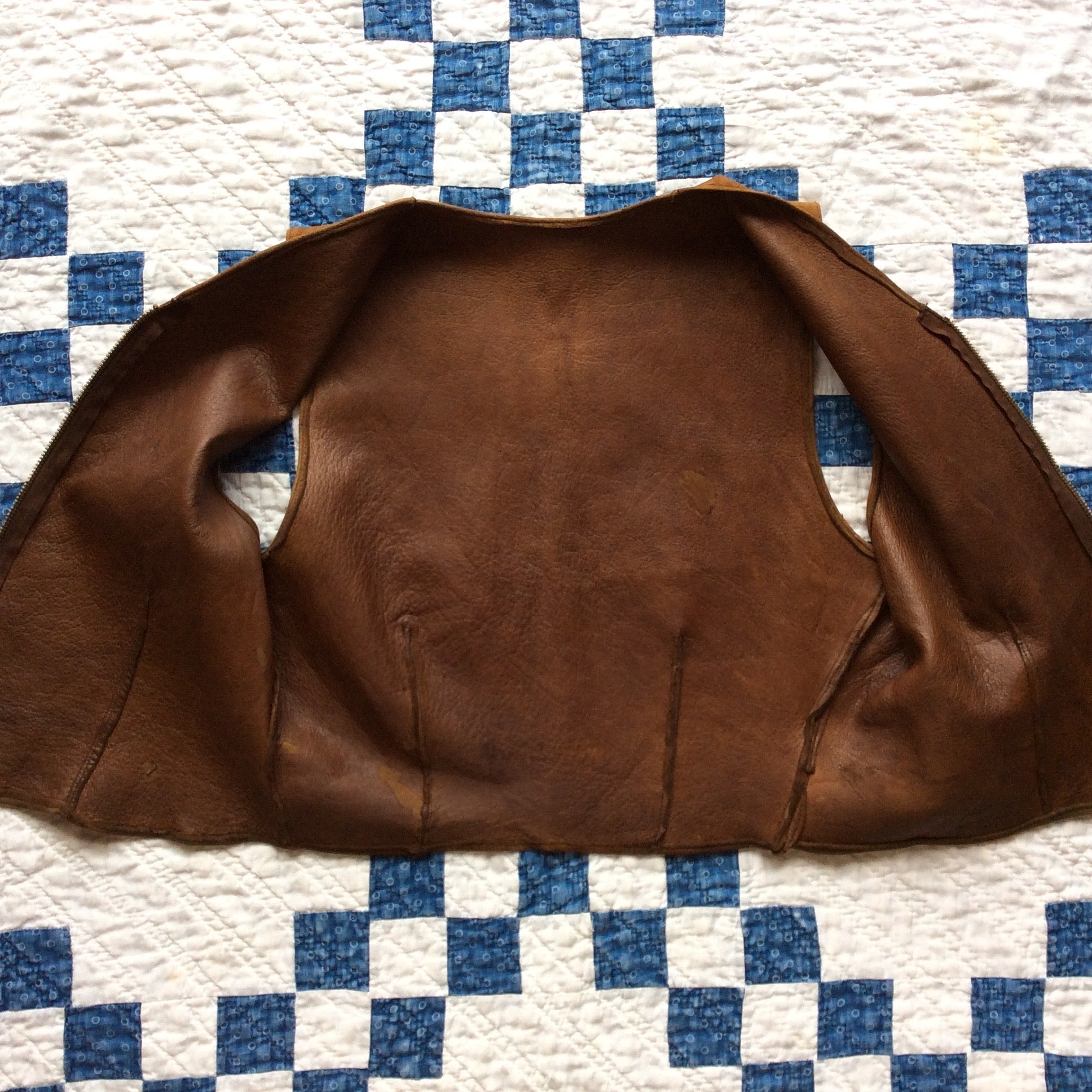 30's deerskin vest