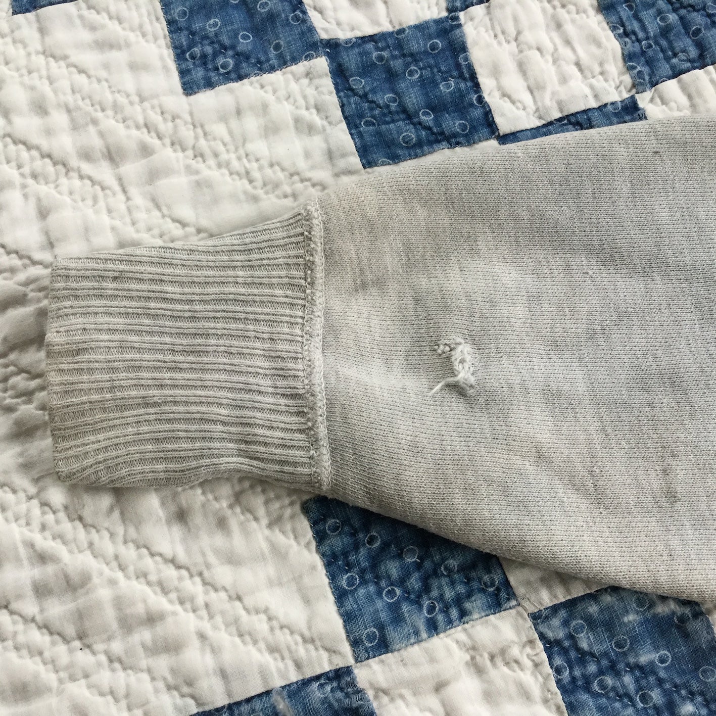 ~50's single-V sweat shirt