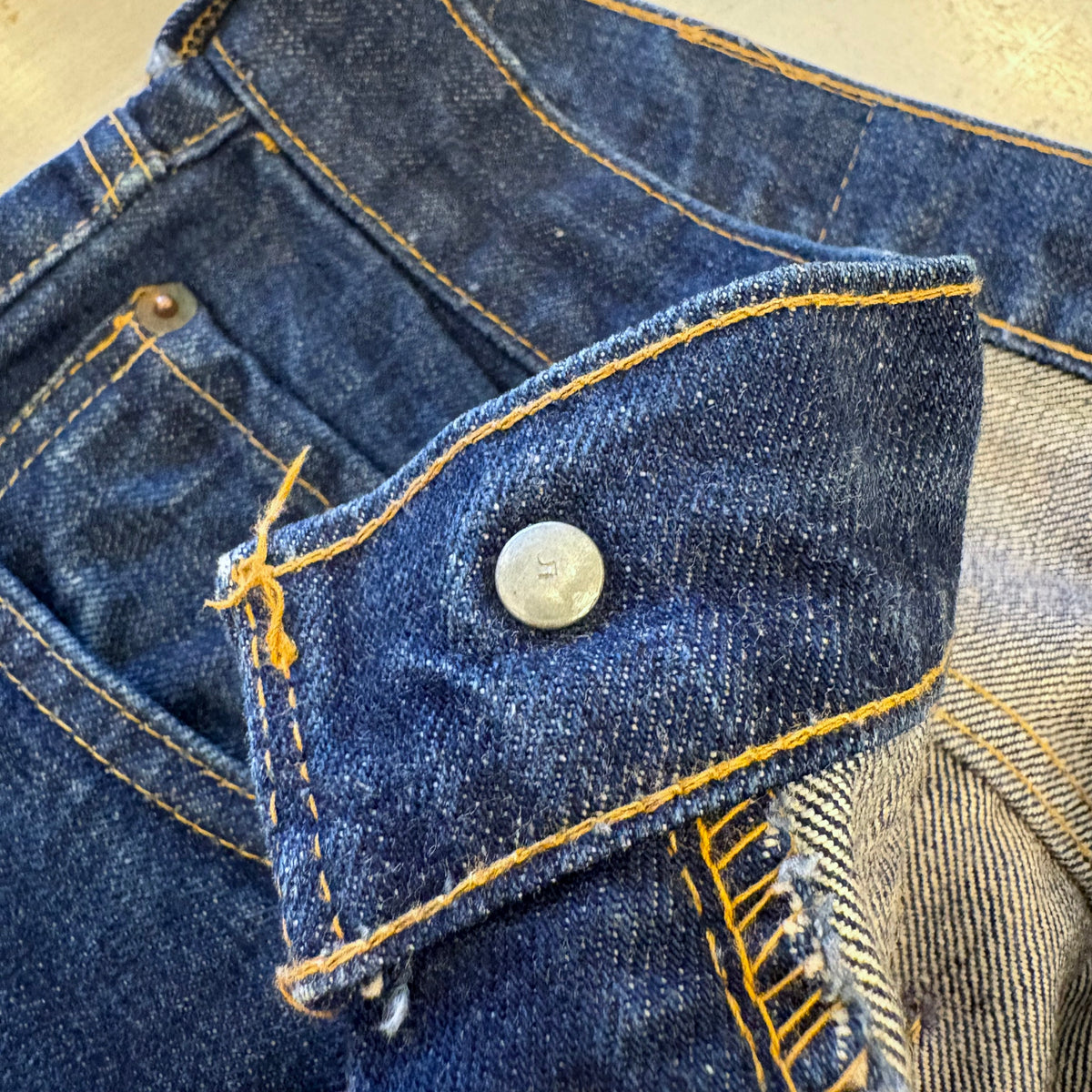 70's Levi's 505 single stitch (W34 L31/ dark)