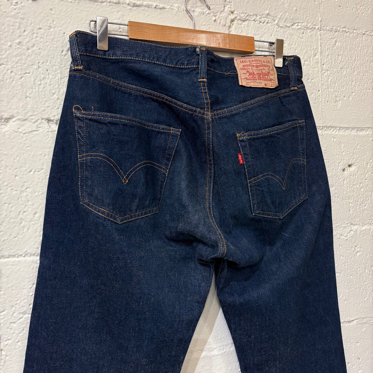 70's Levi's 501 single stitch (size W35 L31 dark)