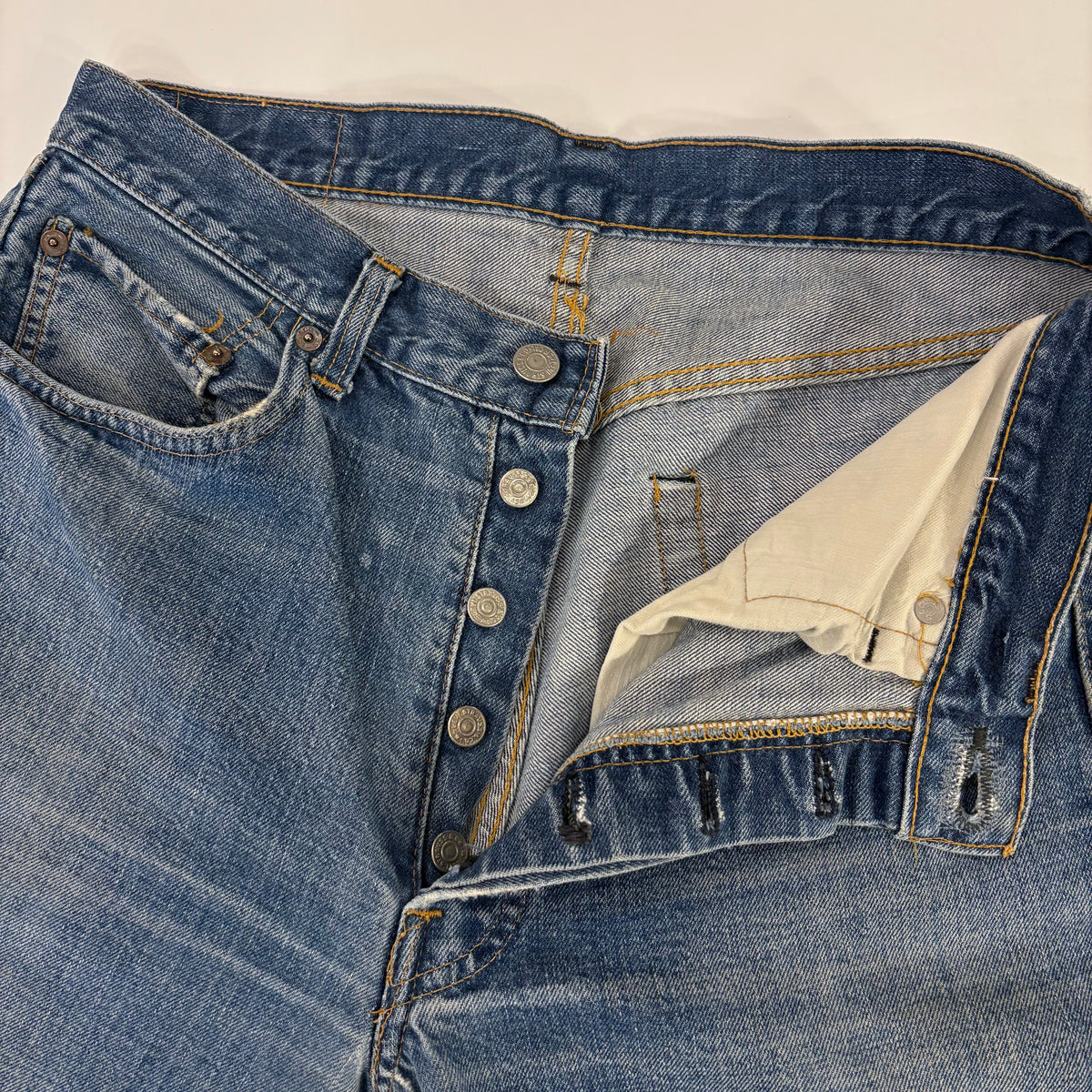 70's Levi's 501 single stitch (W30 L28.5)