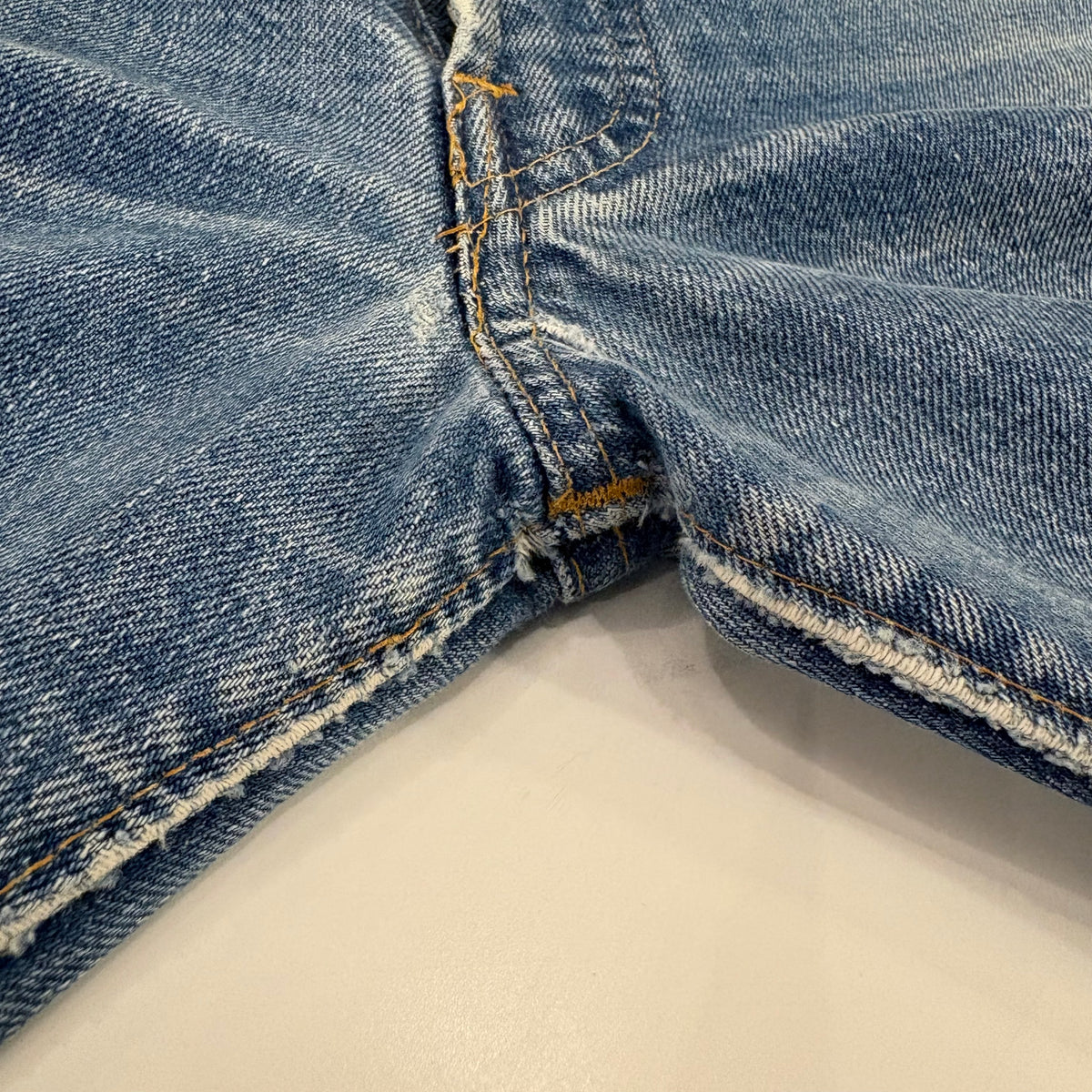 70's Levi's 501 single stitch (W30 L28.5)