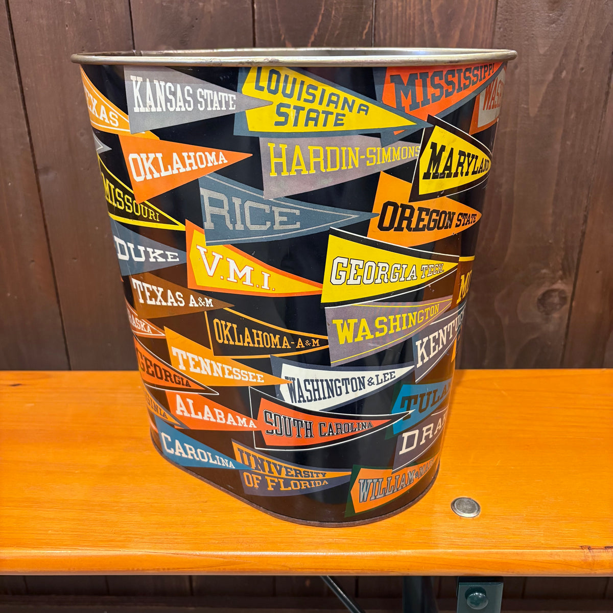 60's~ Harvell college penant trash can