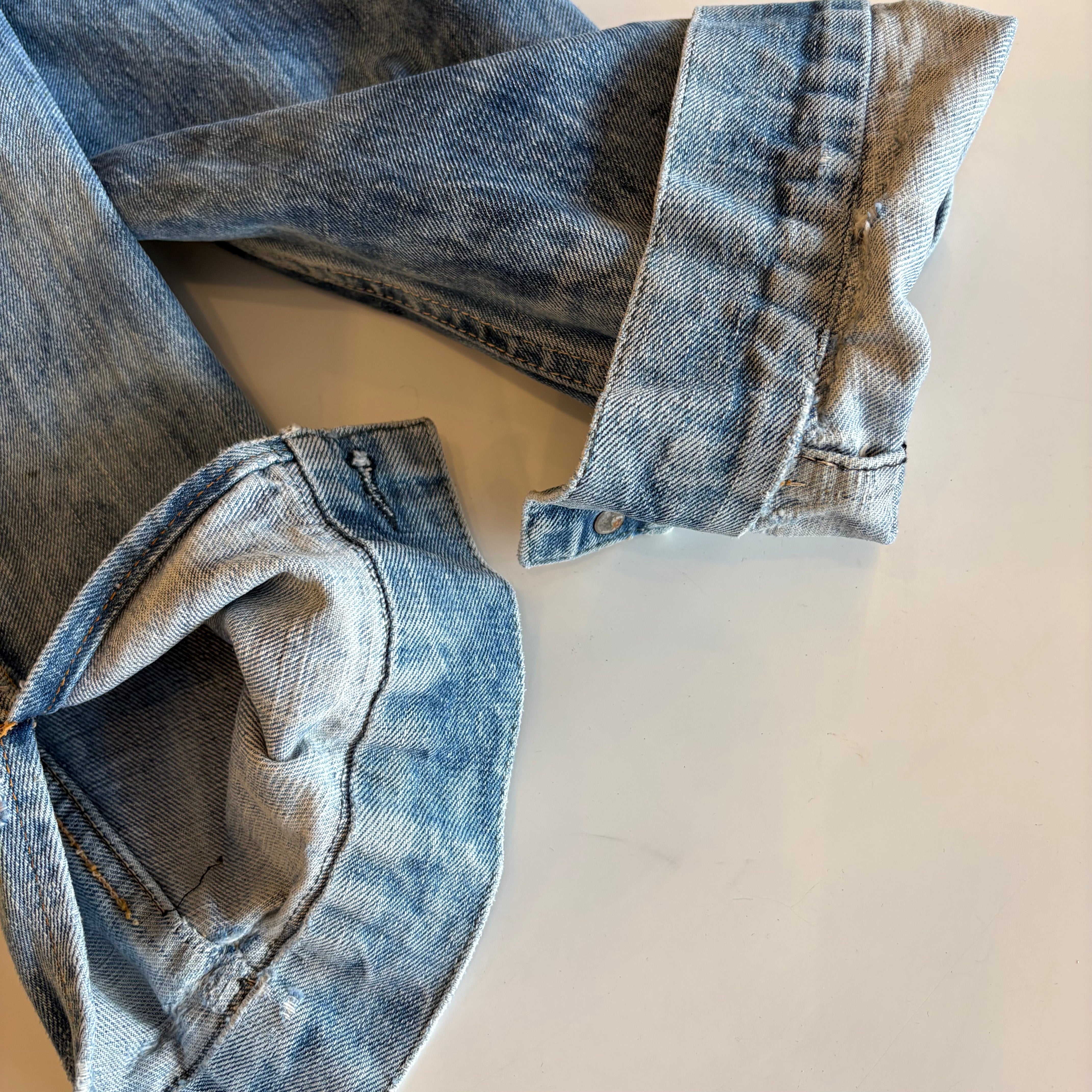 60's Levi's 70505-0217 early model "breach"