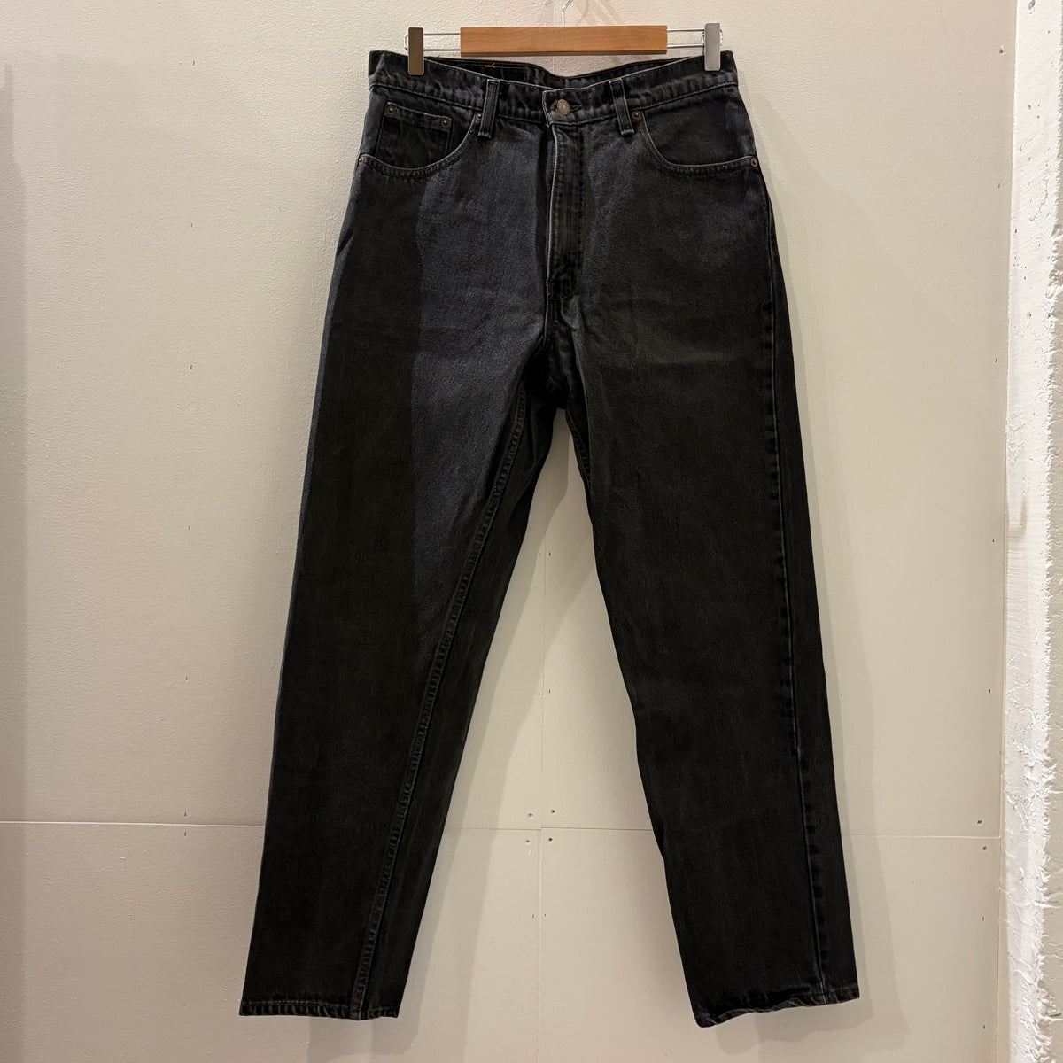 90's Levi's 550 black made in USA (W34 L30)