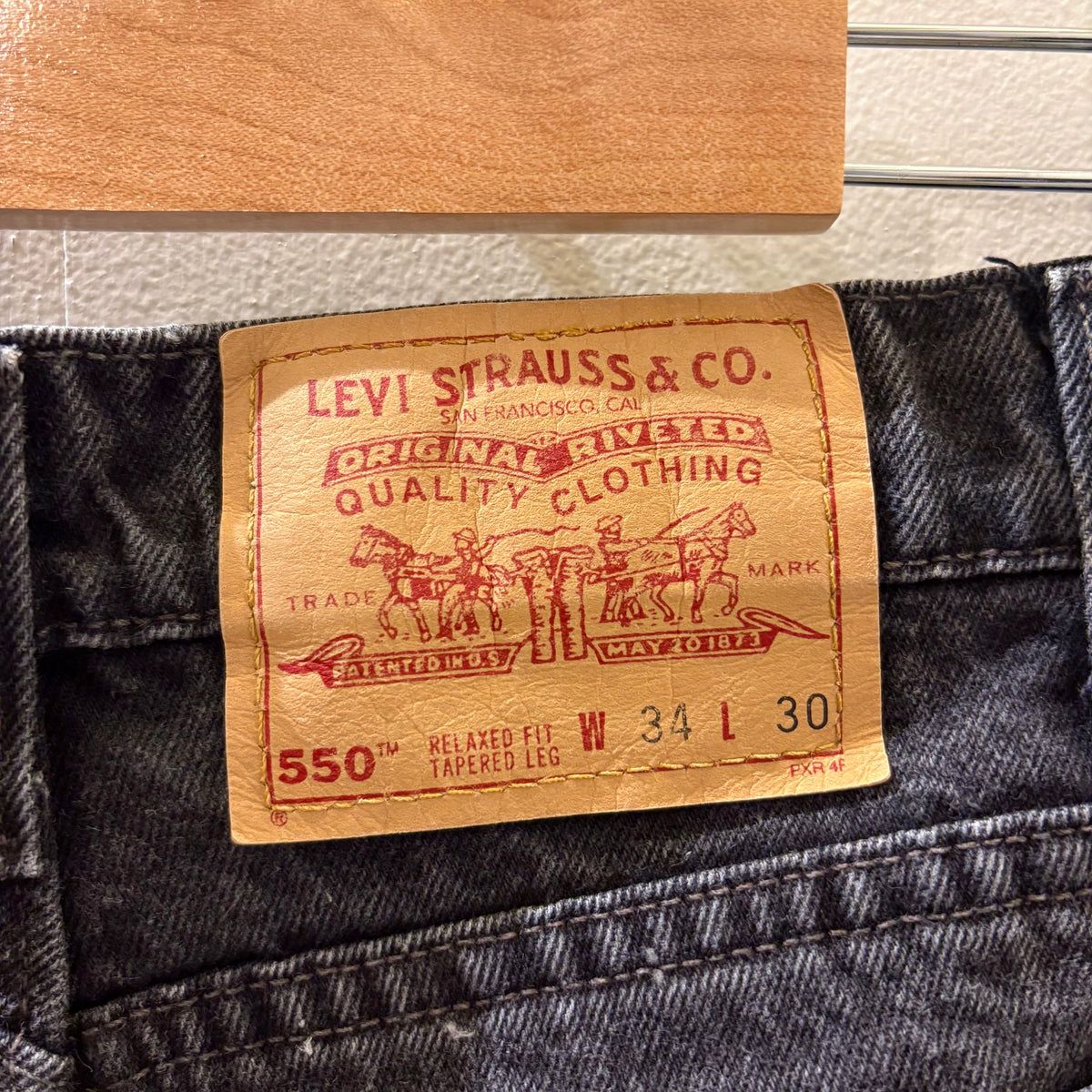 90's Levi's 550 black made in USA (W34 L30)