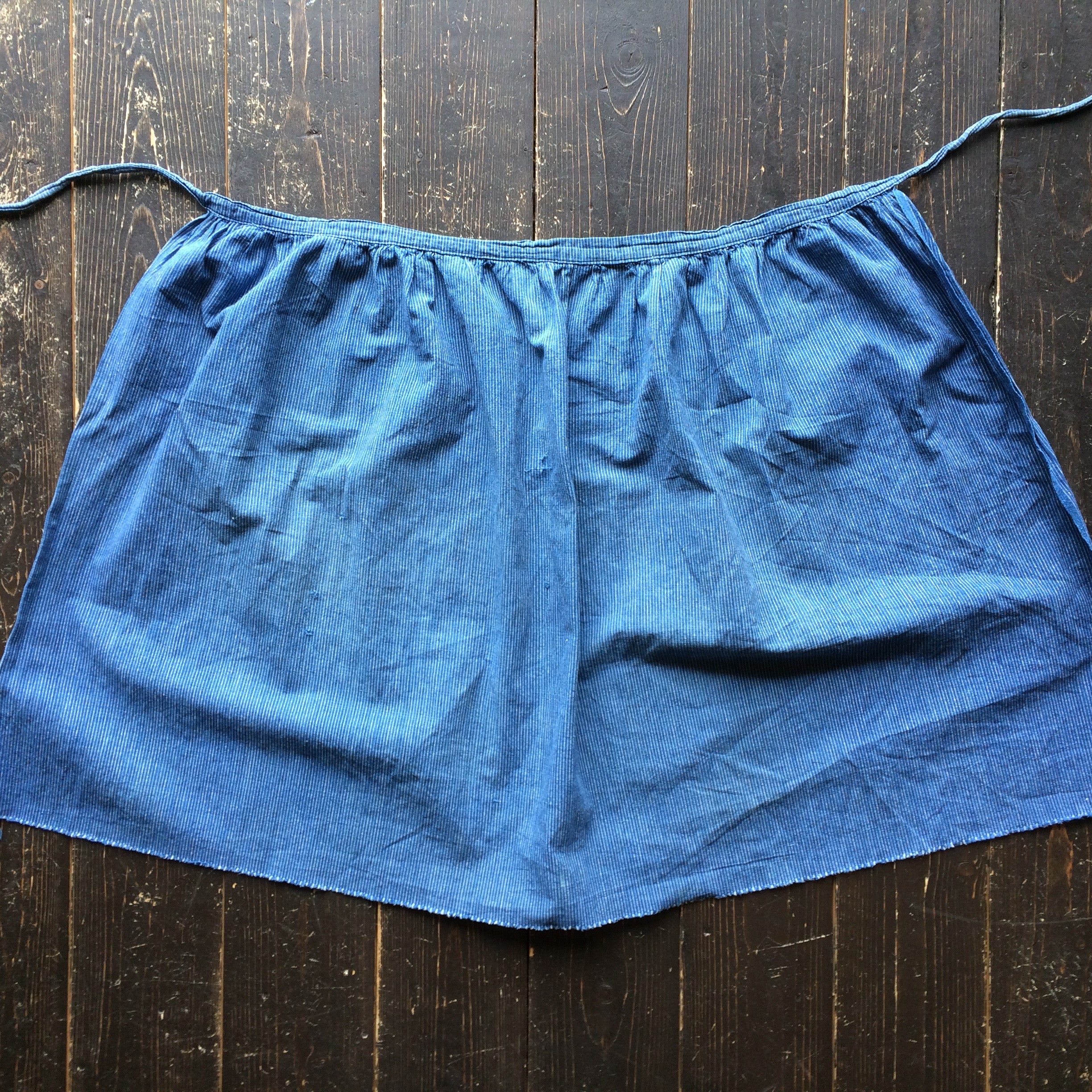 ~40's French pin-stripe indigo cotton apron