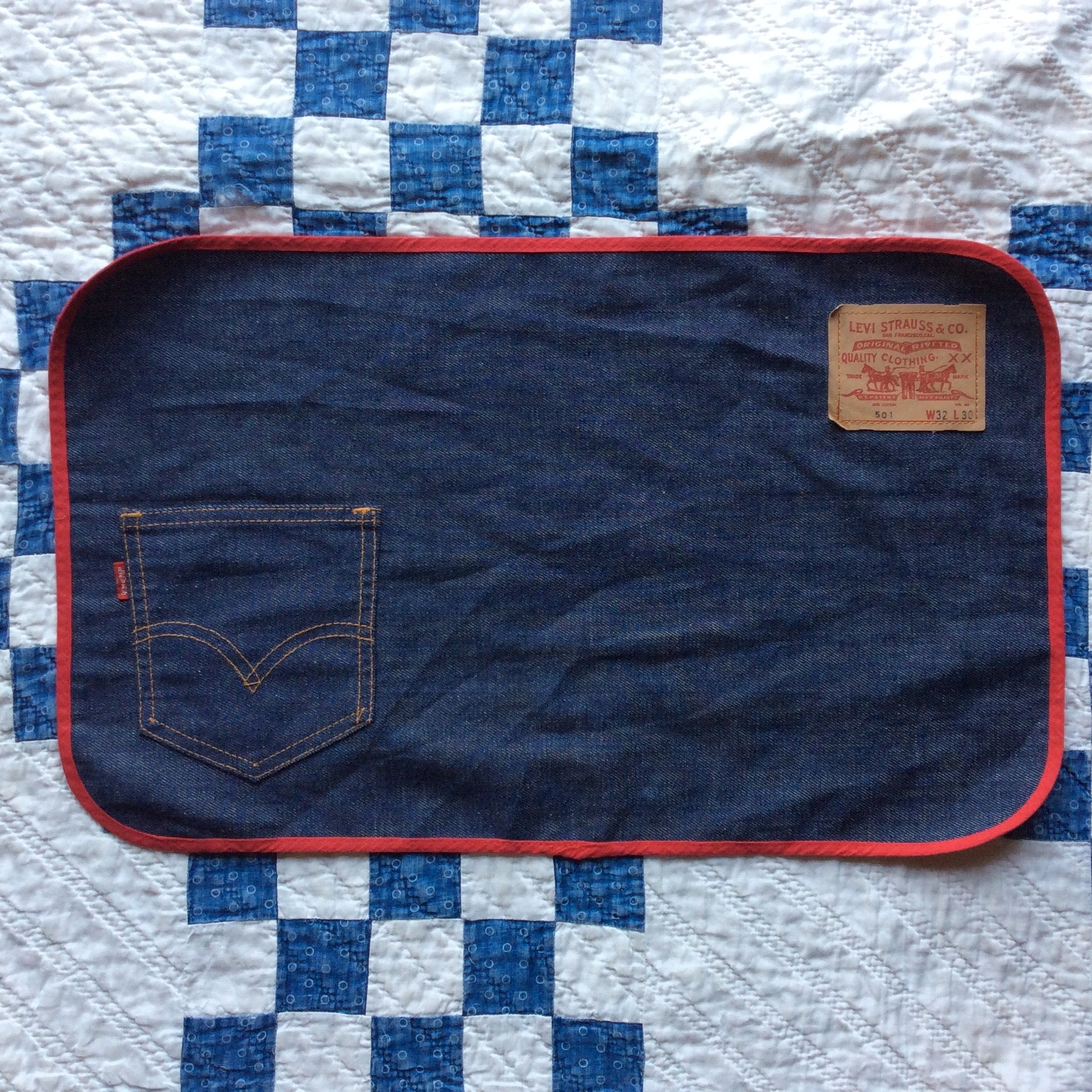NOS 70’s Levi’s denim place mat big-E