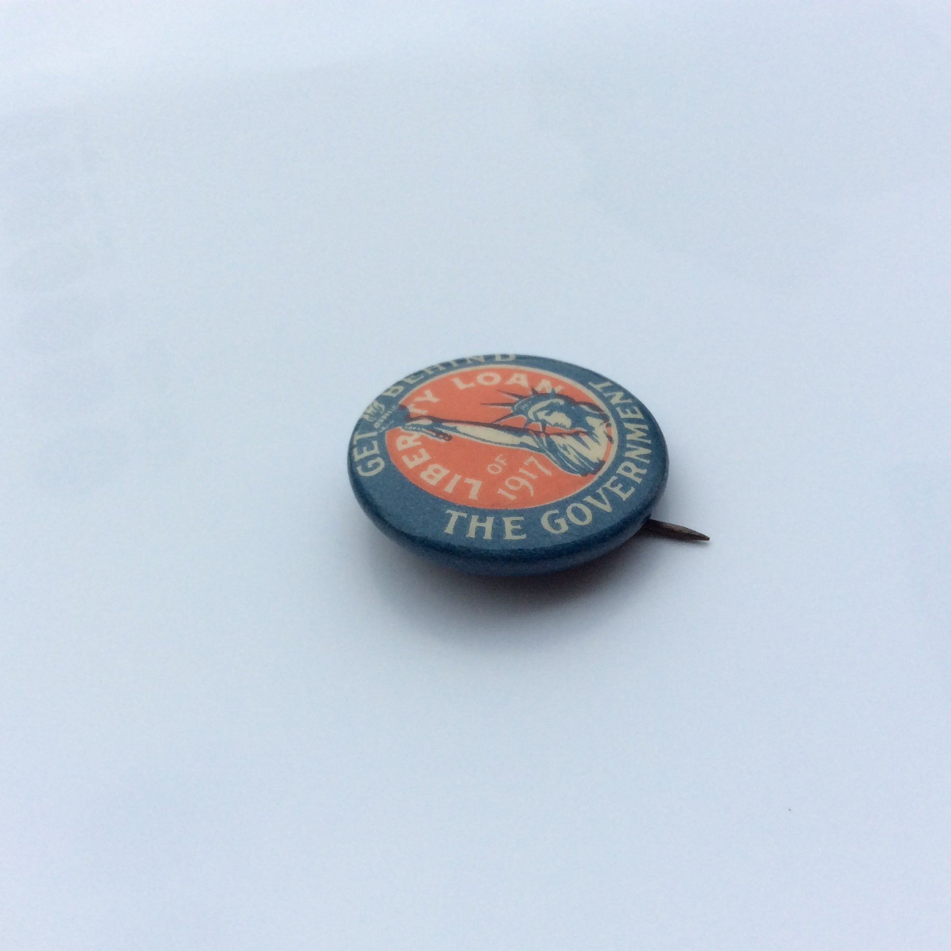 1917's Liberty Loan pin badge