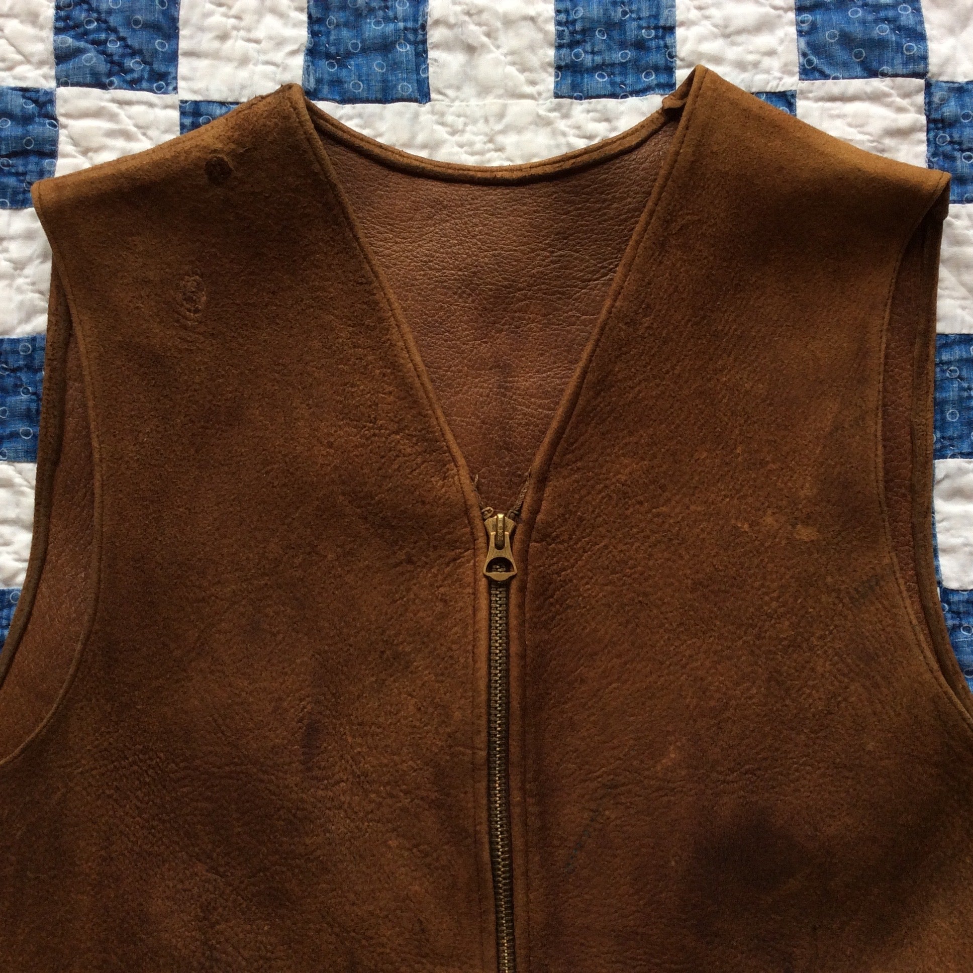 30's deerskin vest