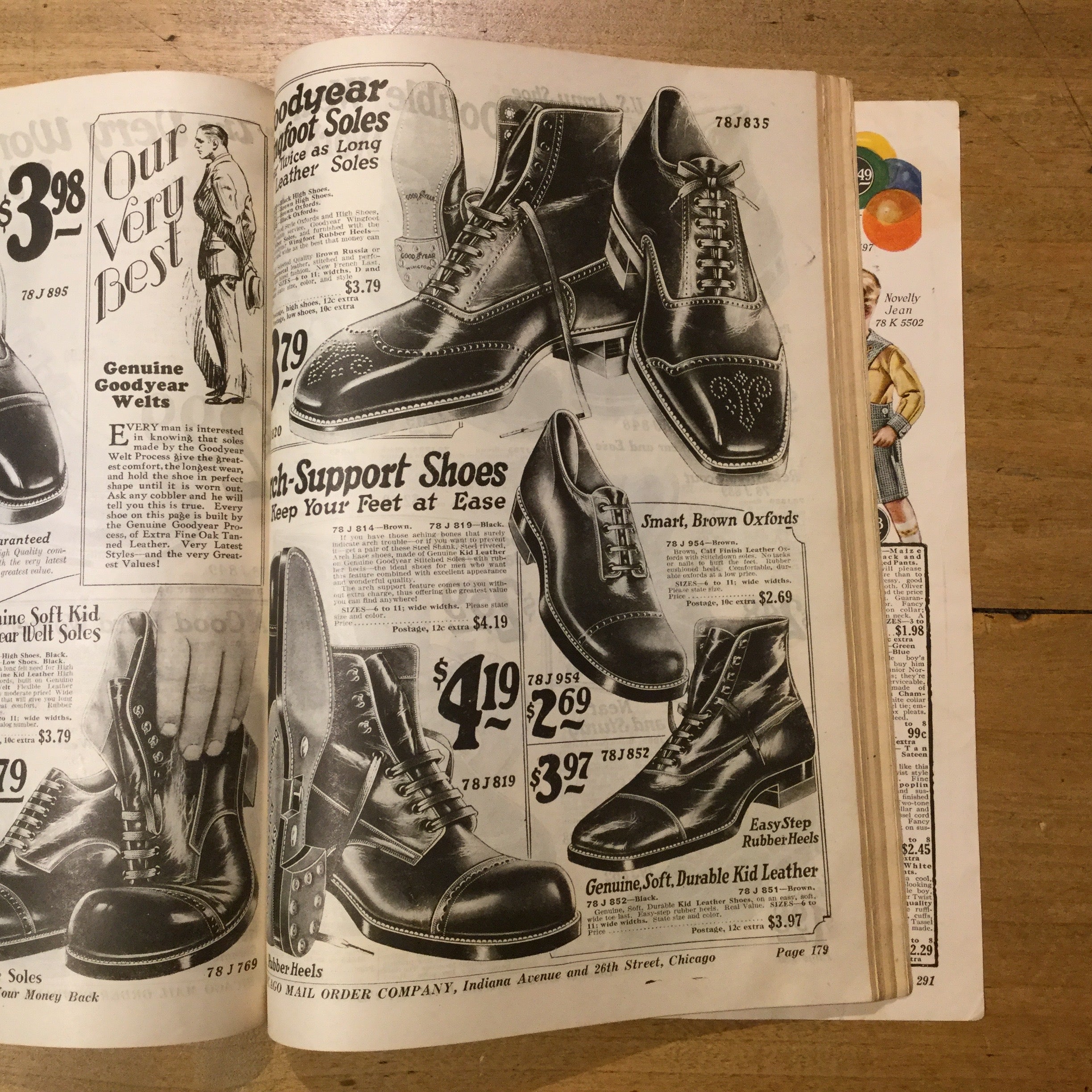 1924's Chicago Mail Order Co. spring/summer catalogue