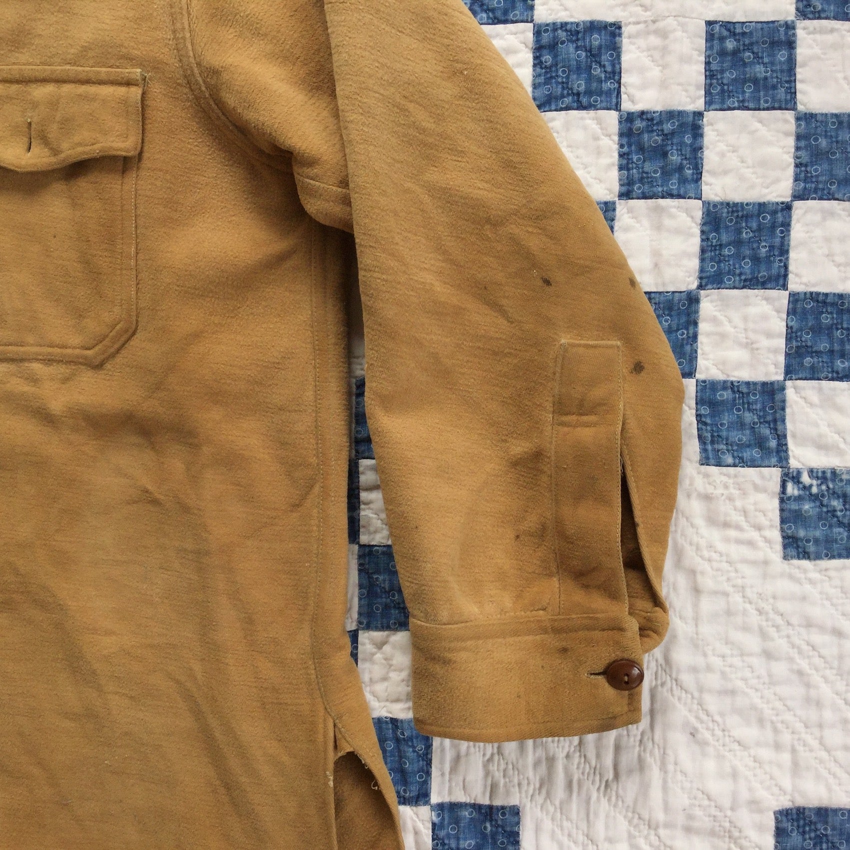30's Deer Skin heavy cotton flannel shirt w/ chin strap