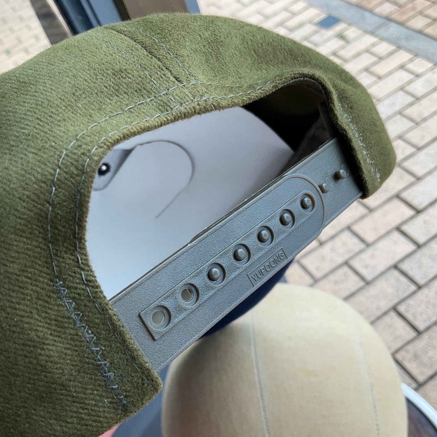 N.O.S. 90’s~ Yupoong snapback cap olive/ navy