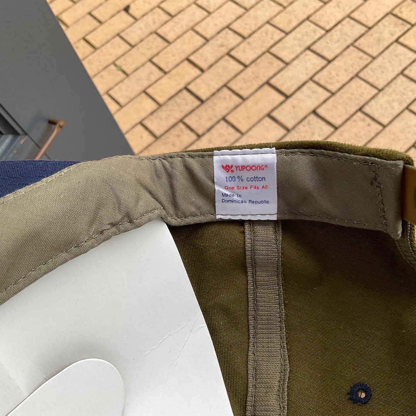 N.O.S. 90’s~ Yupoong snapback cap olive/ navy