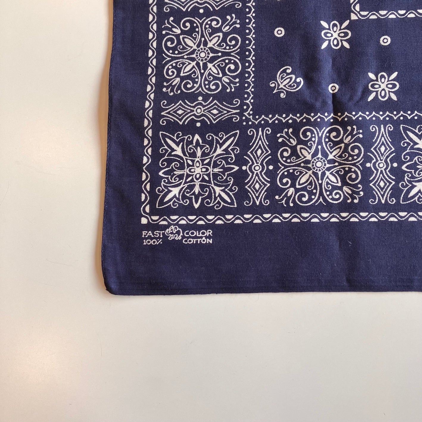 N.O.S. 60's "Trunk Up" bandana