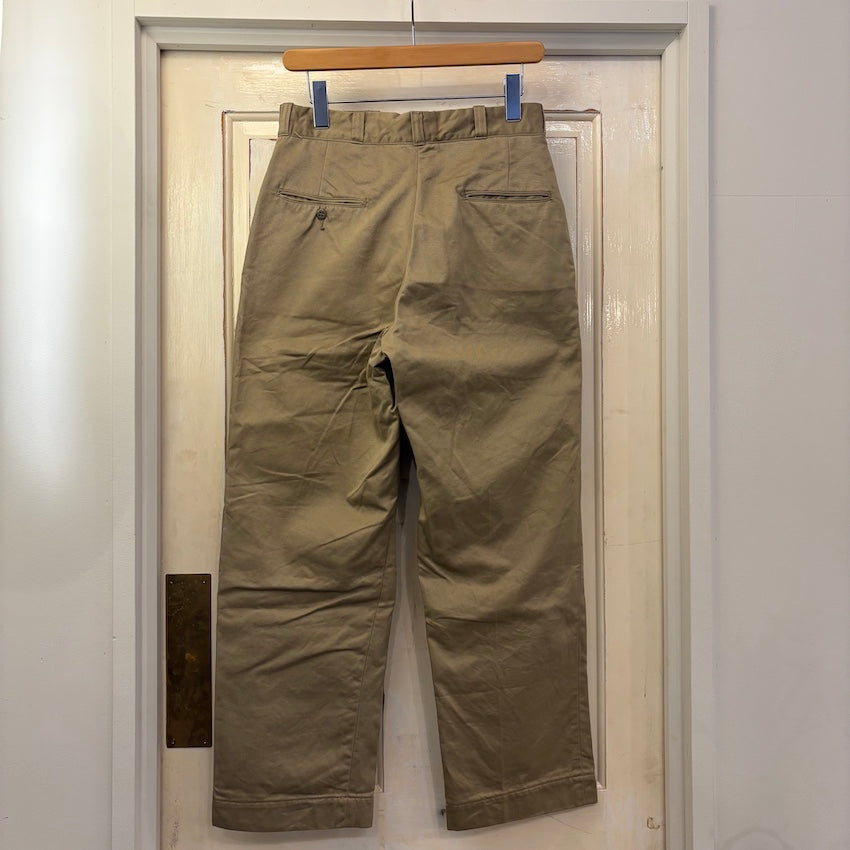 N.O.S. 60's U.S. khaki pants (W31 L29)