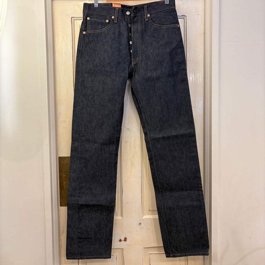 N.O.S. 00's Levi's 501 made in Guatemala