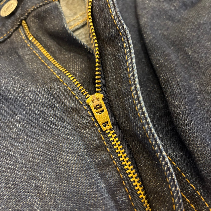 N.O.S. 99's Levi's 560 made in Mexico