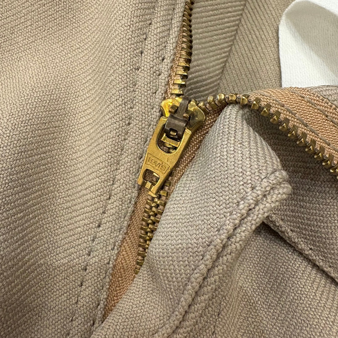 N.O.S. 90's Levi's 517 STA-PREST made in USA W35