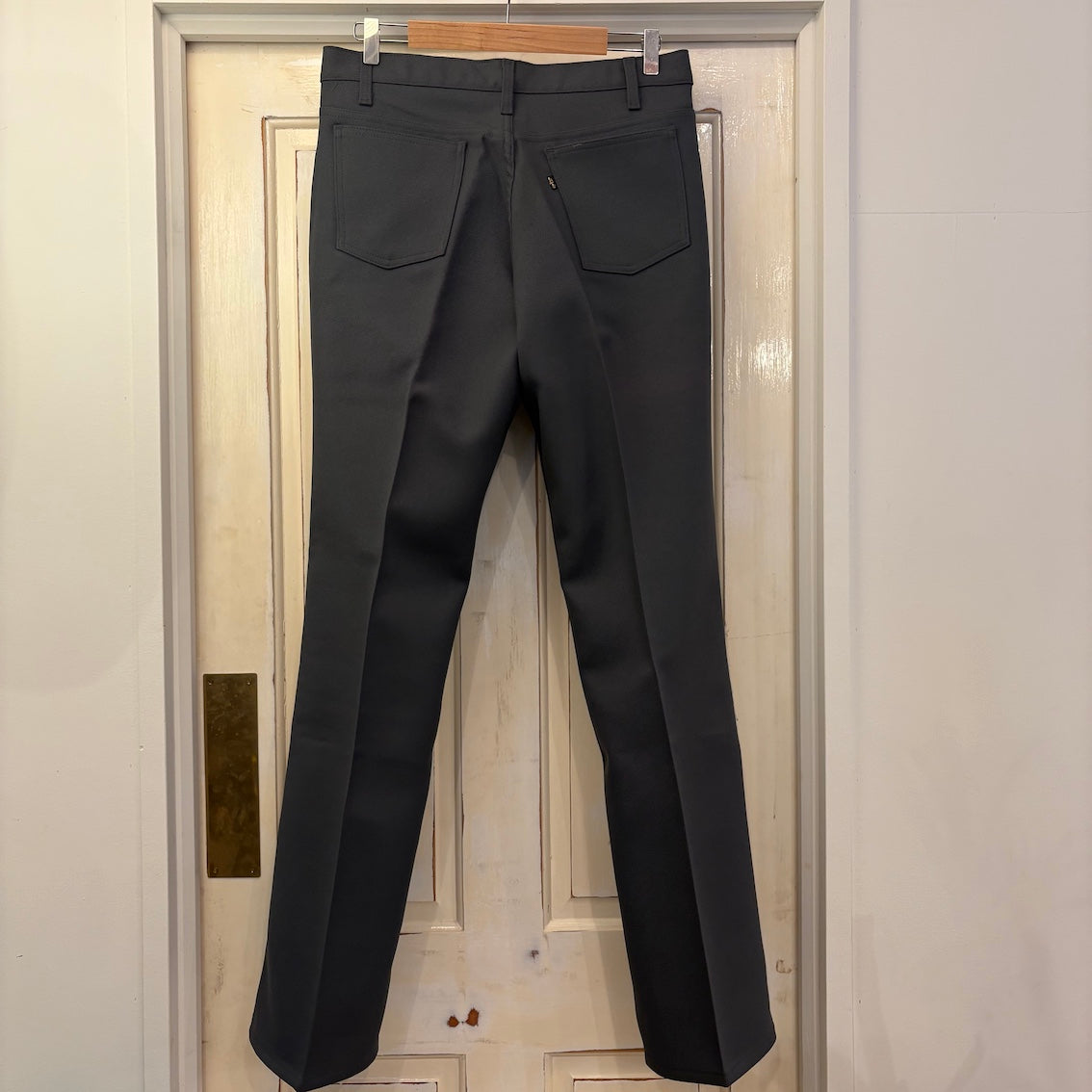 N.O.S. 90’s Levi’s 517 STA-PREST made in USA W34